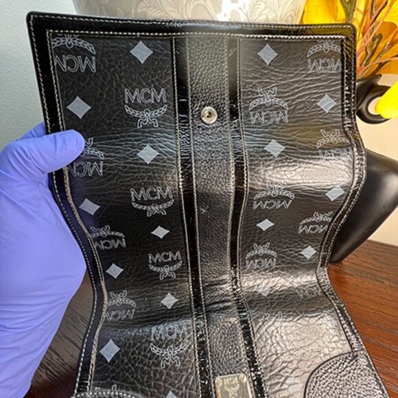 MCM Signature Monogram Black Leather Trifold Wallet - Picture 5 of 10